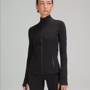 Lululemon Define Jacket in Luon